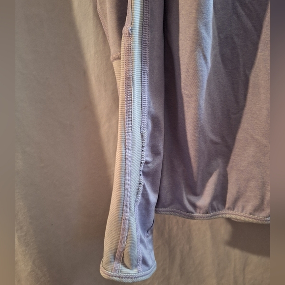 Title Nine Light Purple Long Sleeve Top - Picture 2 of 8